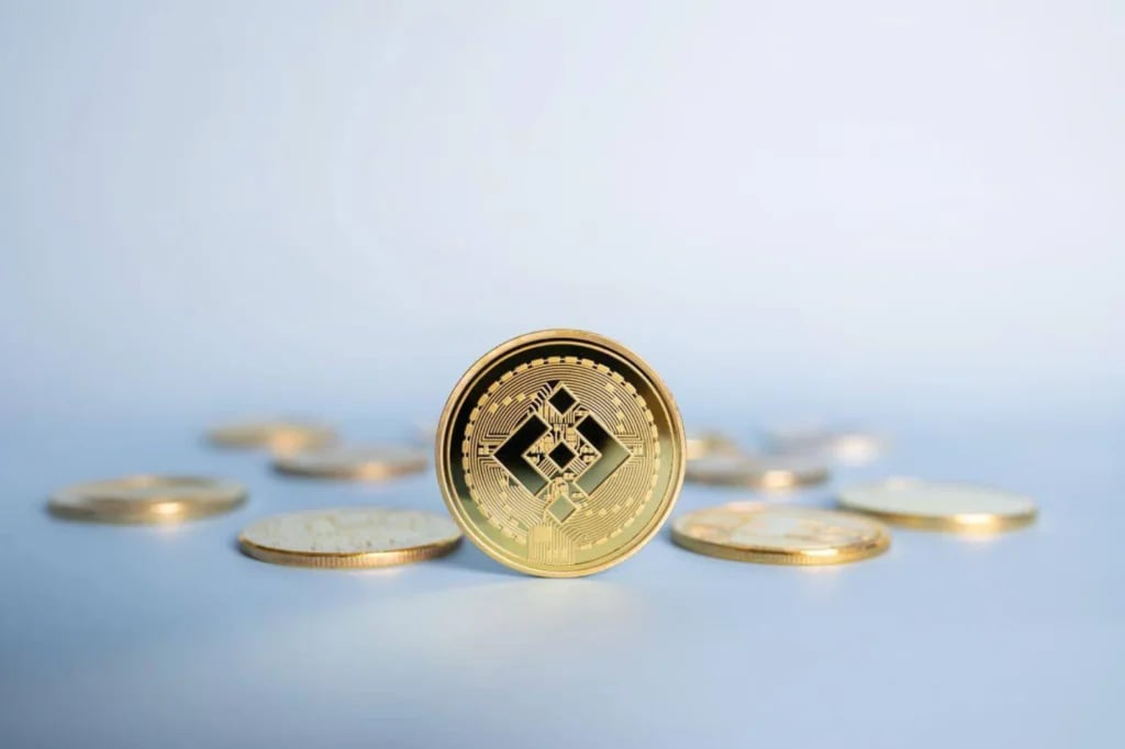 AI predicts Binance Coin (BNB) price for year-end thumbnail