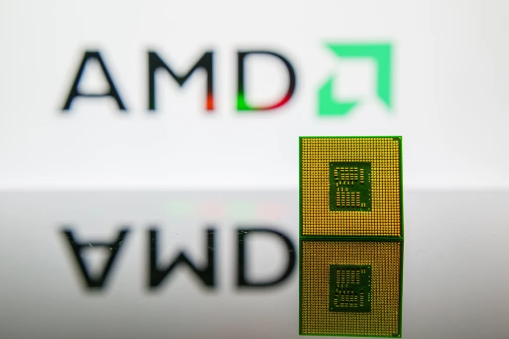 Machine learning algorithm predicts AMD price on October 31, 2026 thumbnail