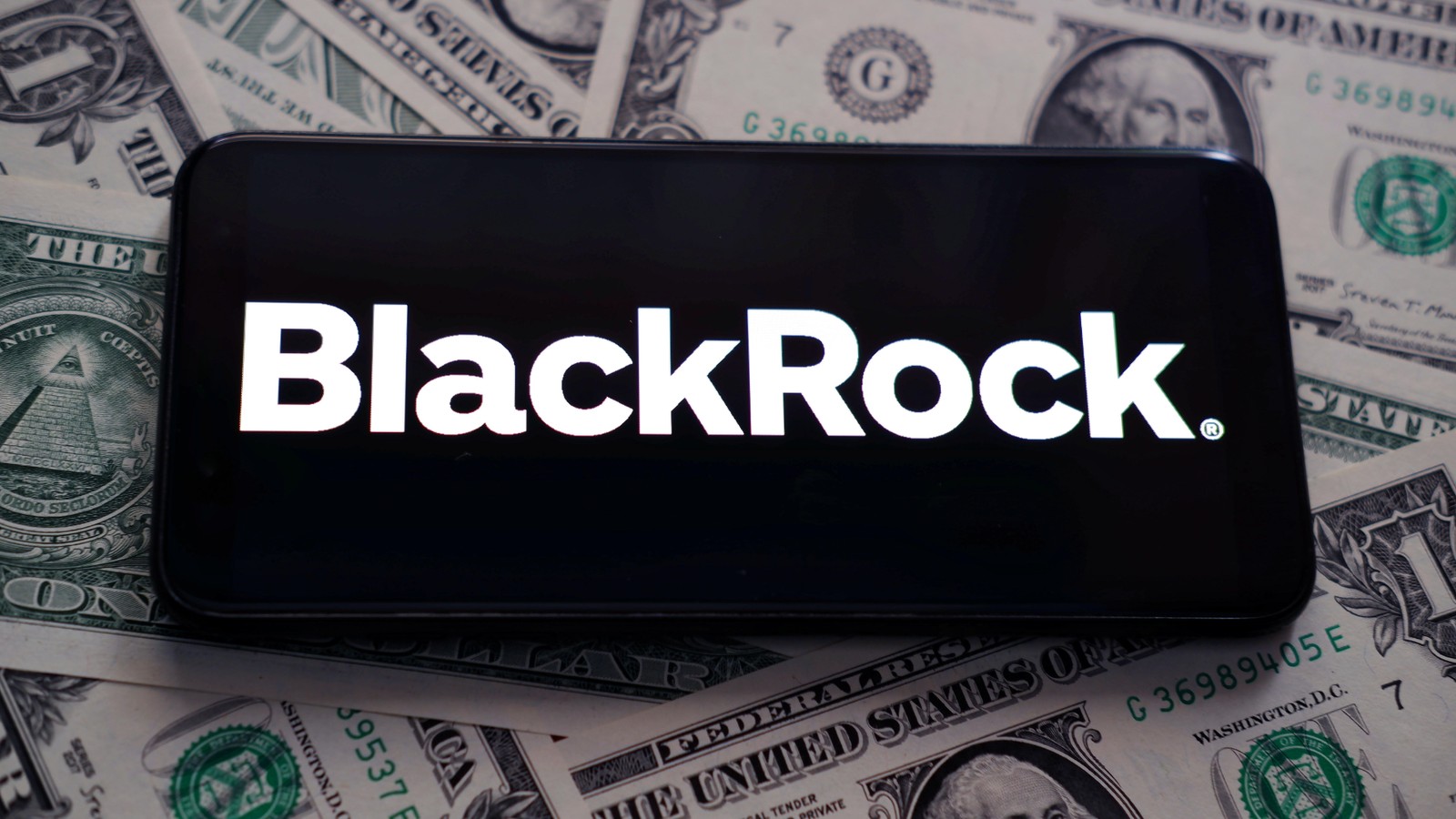 BlackRock Scores $5 Billion of Tax-Deferred Bitcoin to ETF Swaps