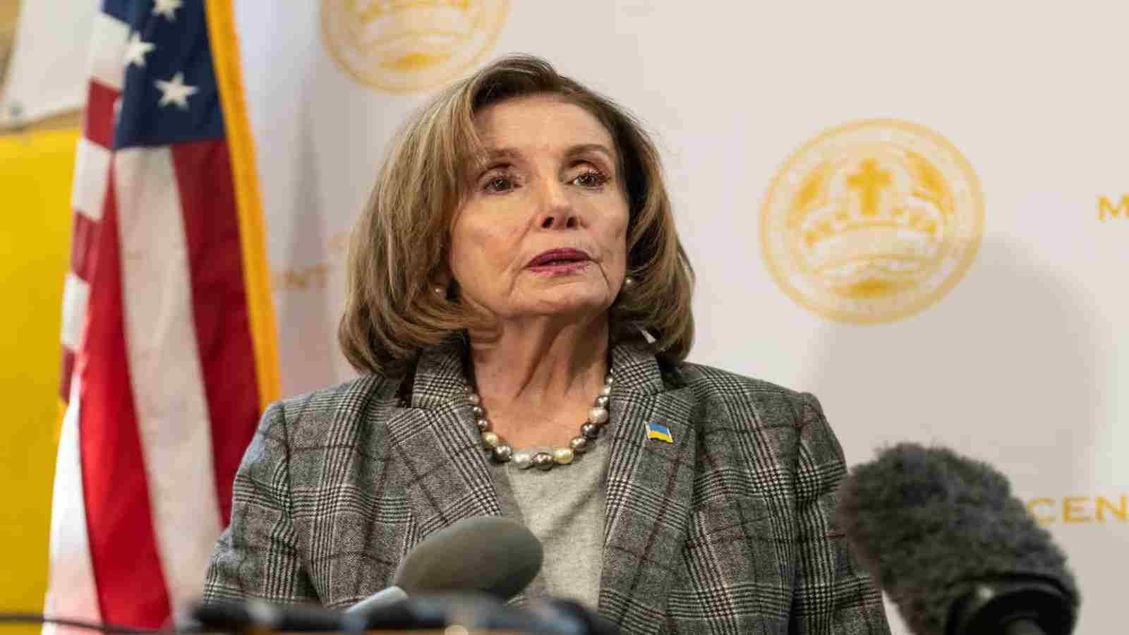 Former House Speaker Nancy Pelosi Discloses Up to $12 Million Investment in Bloom Energy