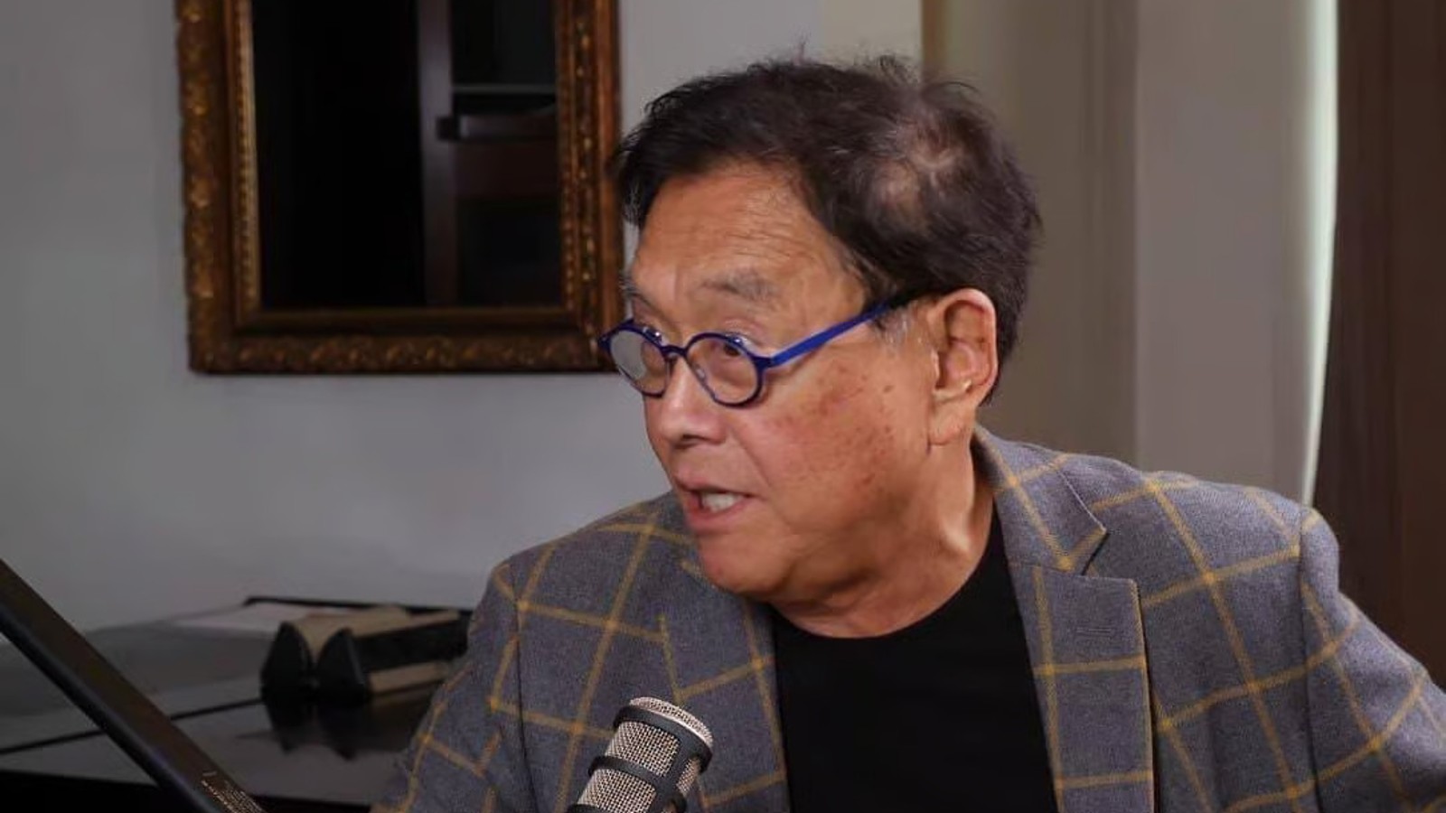 R. Kiyosaki reveals best investment choice for August 2026
