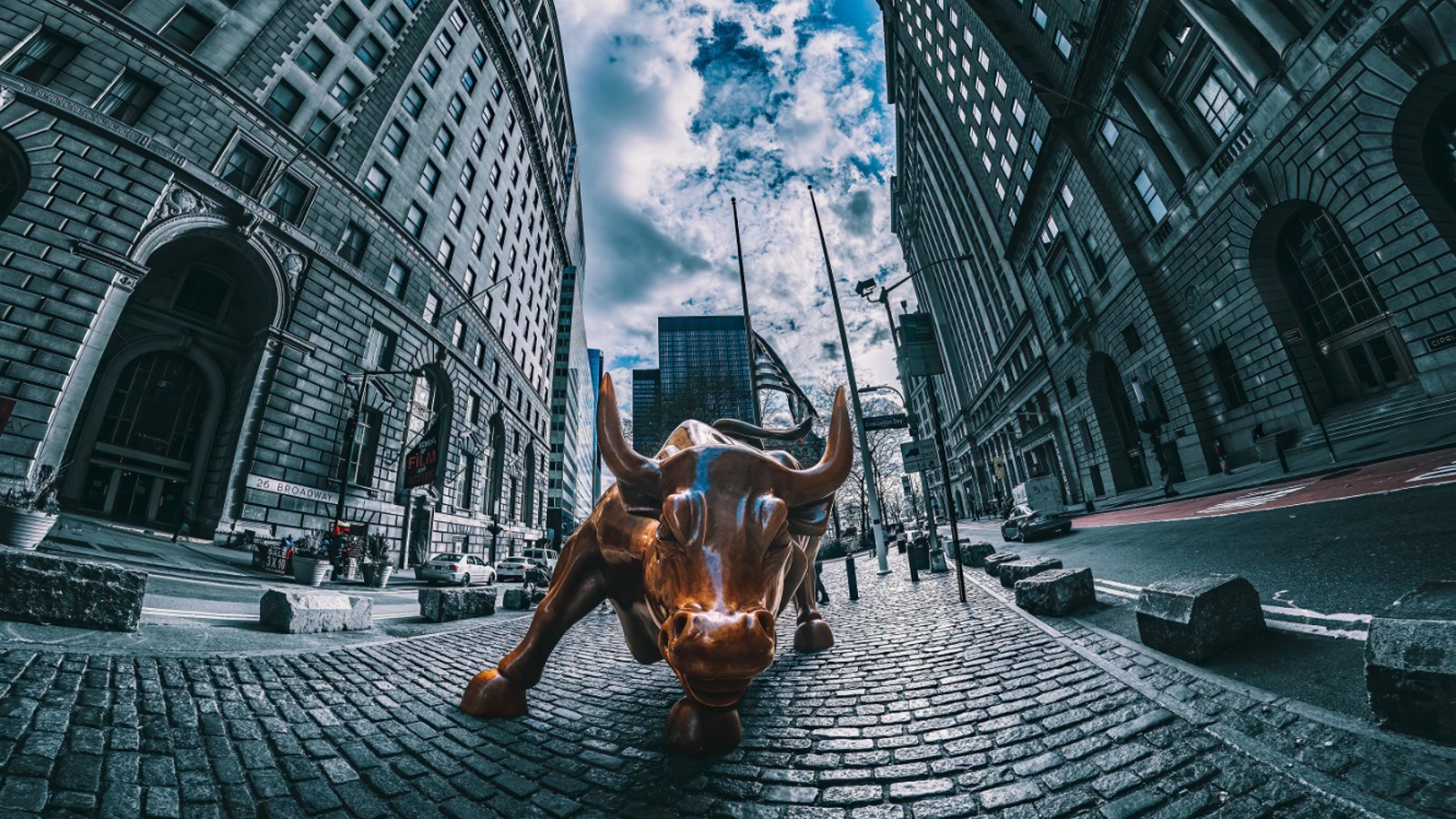 Quant (QNT) to hit $10,000, Wall Street analyst predicts