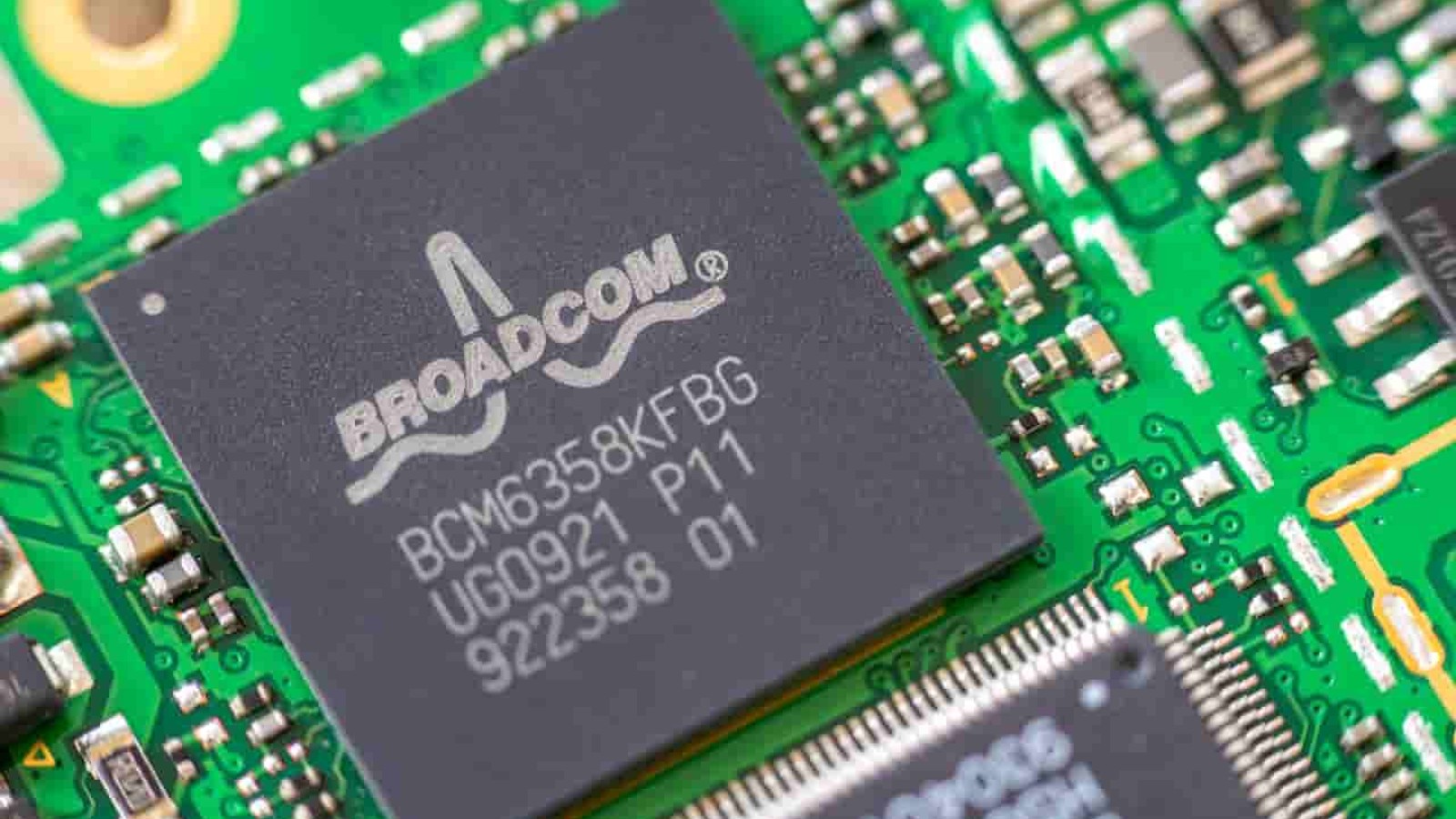 Wall Street sets Broadcom (AVGO) stock price for next 12 months