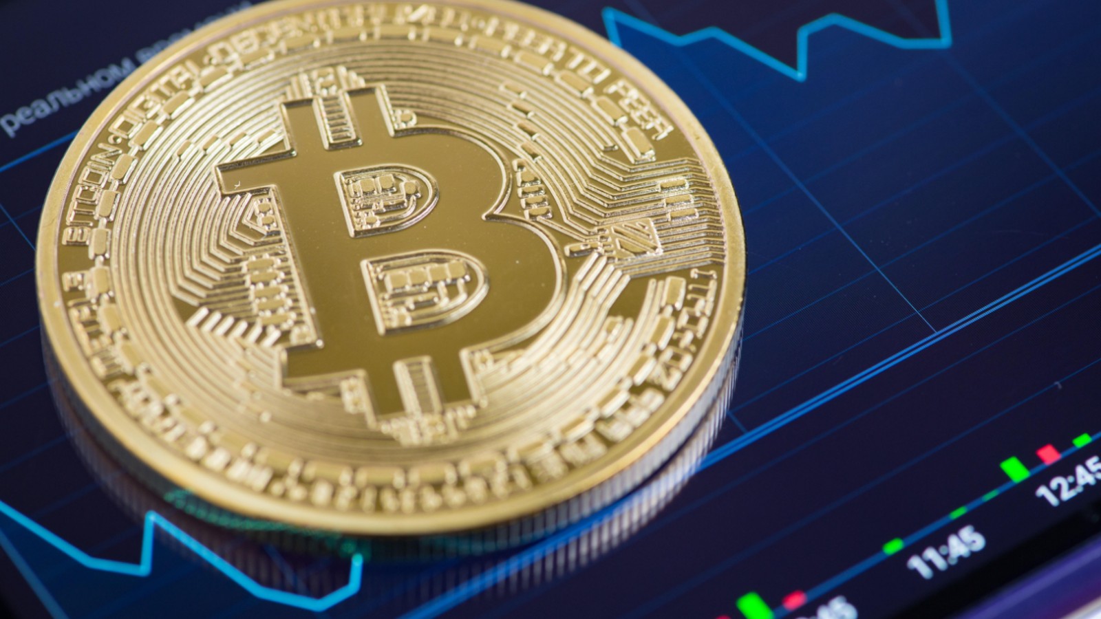 Analyst warns U.S. midterm elections could spark ‘Bitcoin dump’