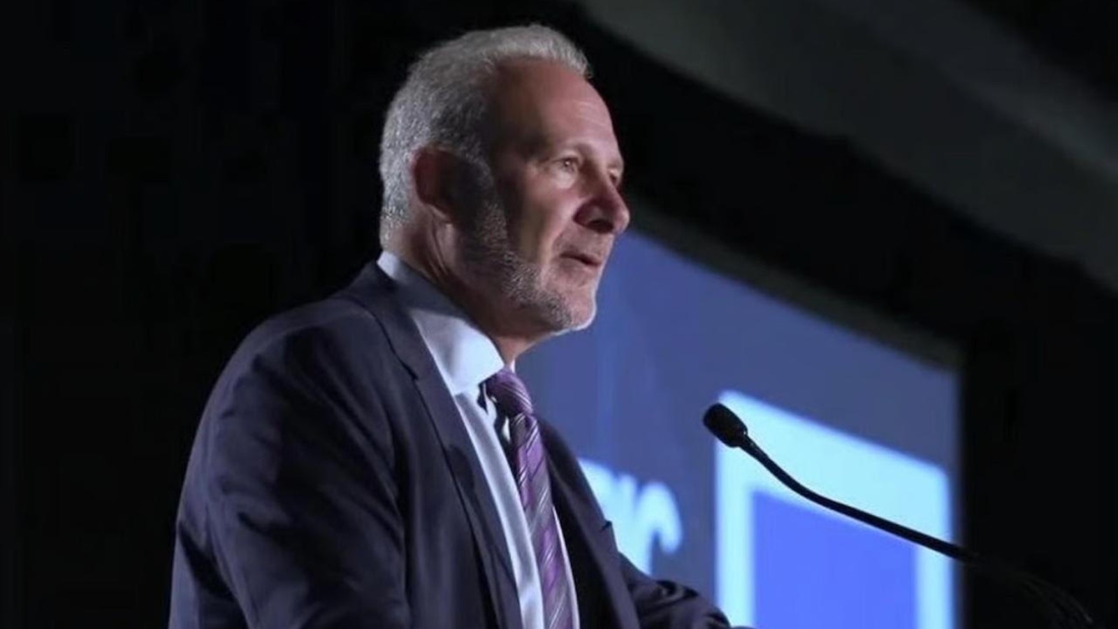 Economist Peter Schiff sounds alarm on S&P 500 crash as ‘breadth’ gets ‘bad’