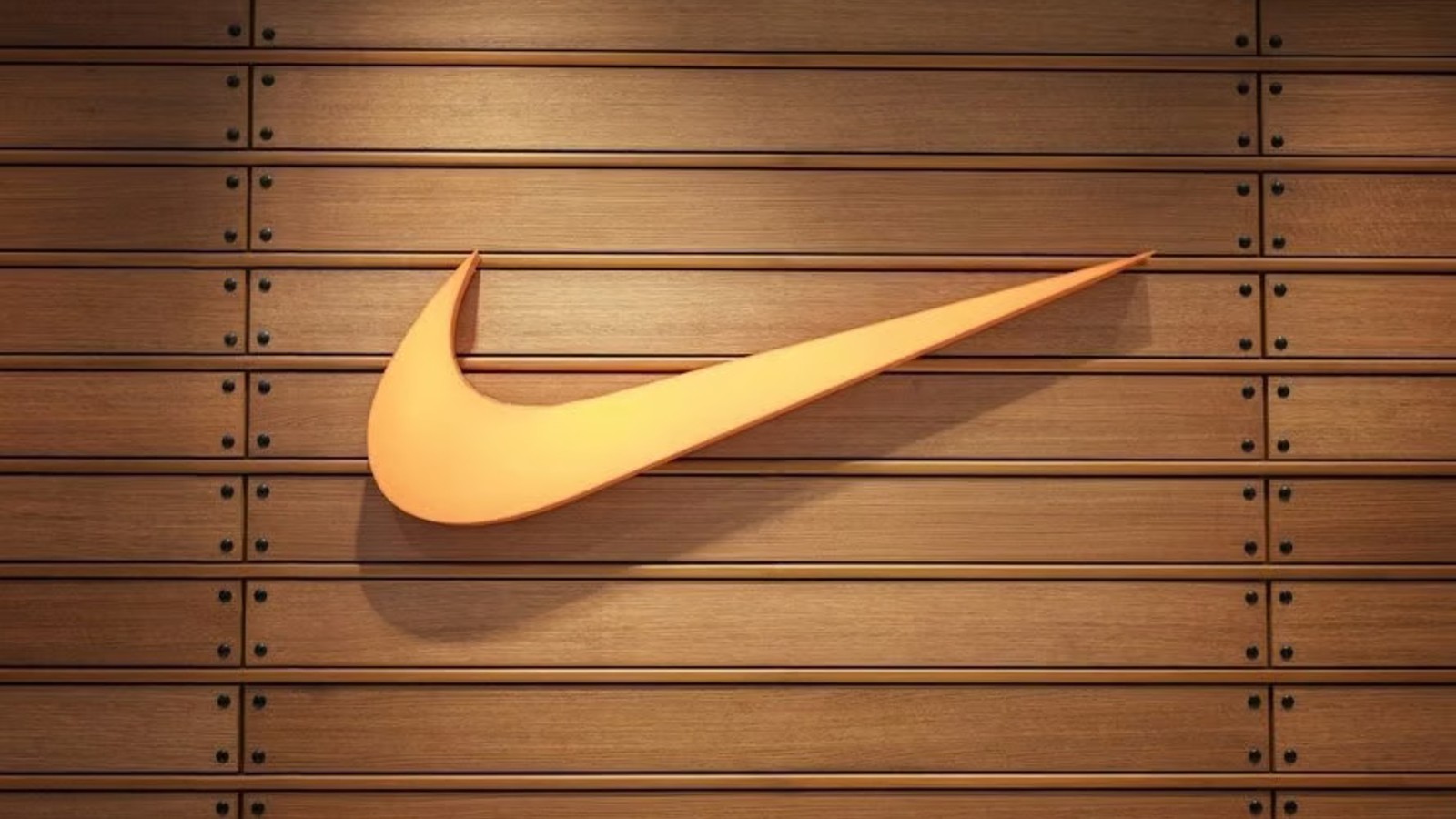 Nike Shares Plunge as Earnings Miss Deepens 2026 Slump