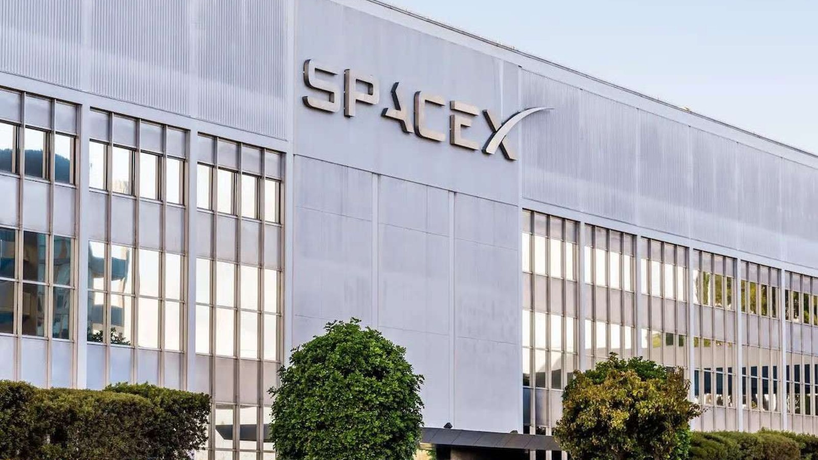 $1,000 invested in SpaceX stock 3 months ago is now worth
